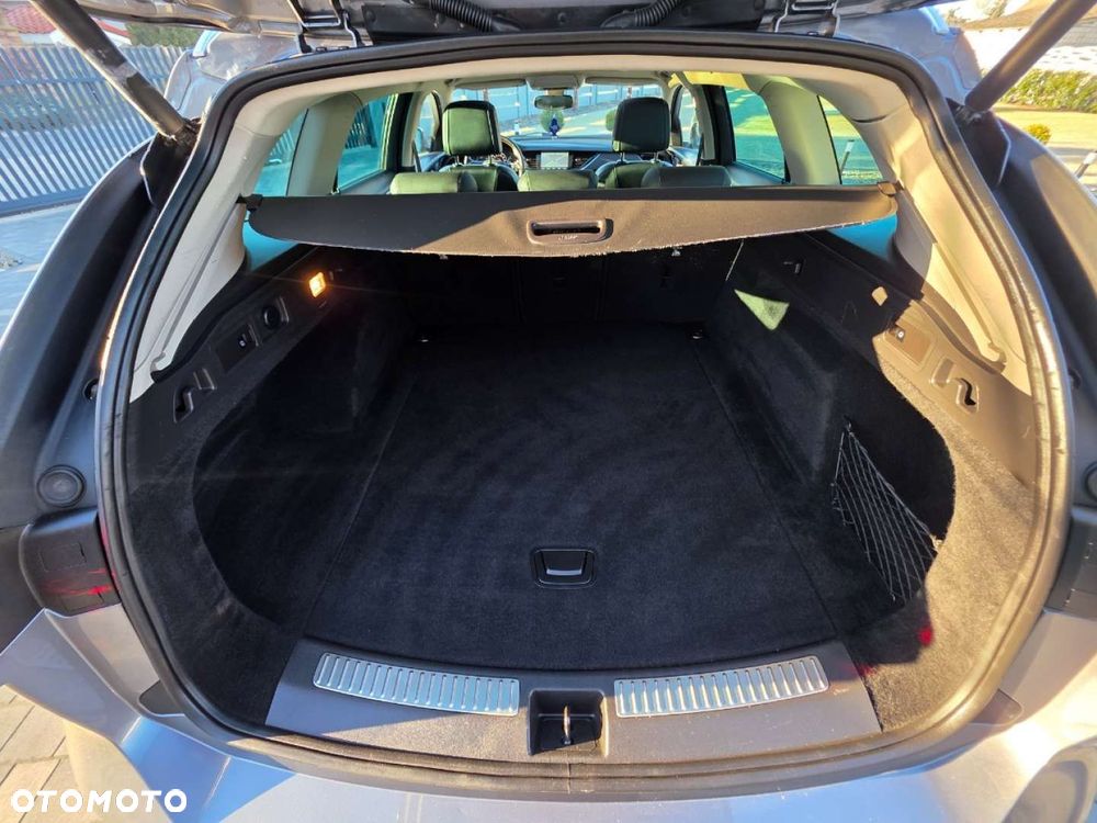 Opel Insignia - 28