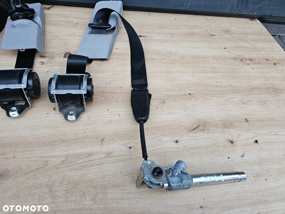 PASY DOPINACZE NAPINACZE PRZÓD OPEL CORSA D KOMPLET DWIE KOŚCI 13225285 13225286 - 5