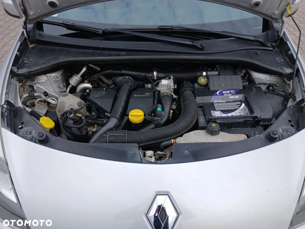 Renault Clio - 15