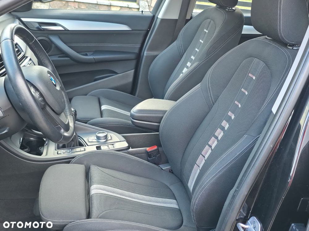 BMW X1 xDrive20d - 9