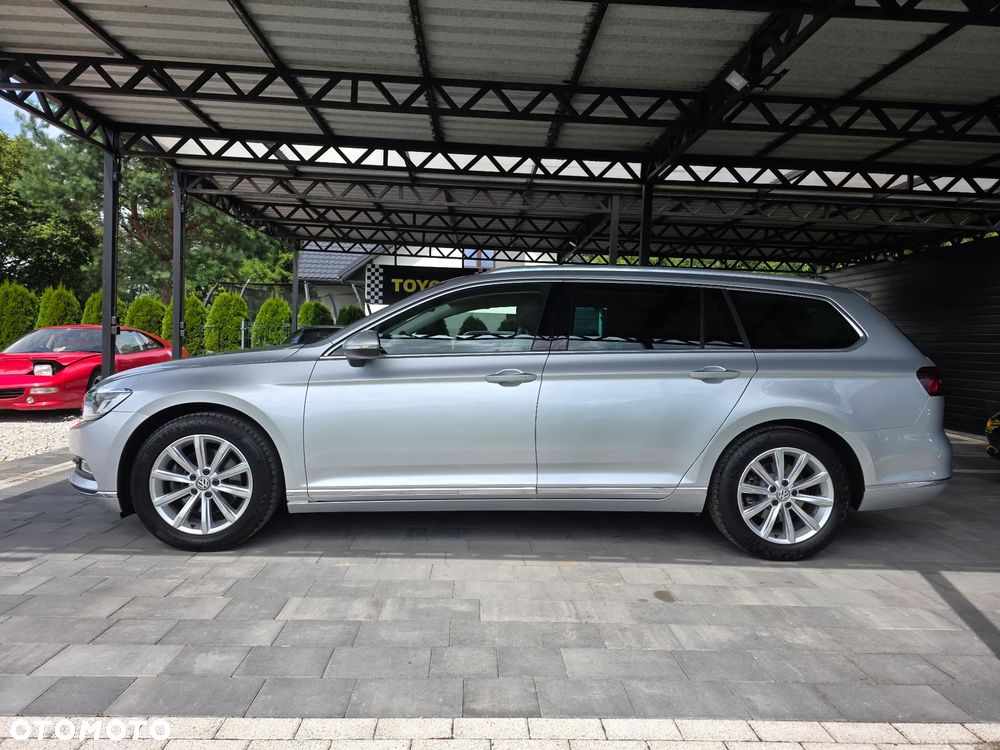 Volkswagen Passat - 10