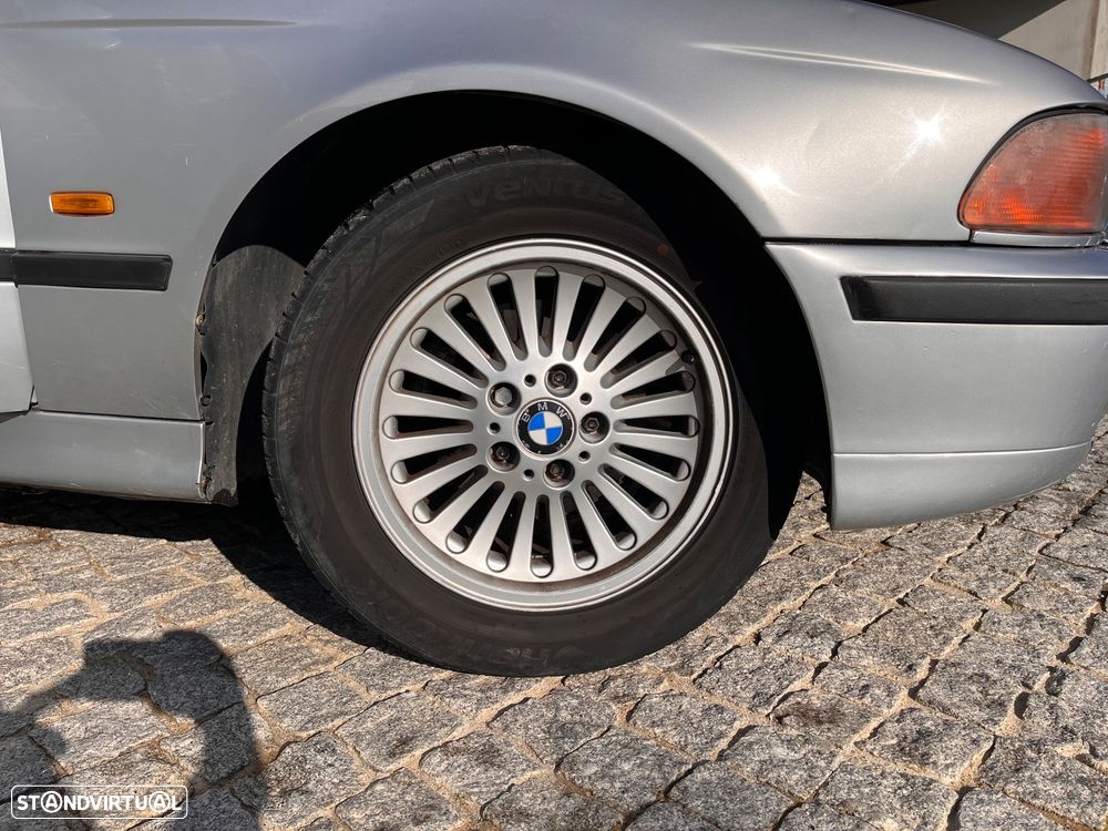 BMW 520 - 8