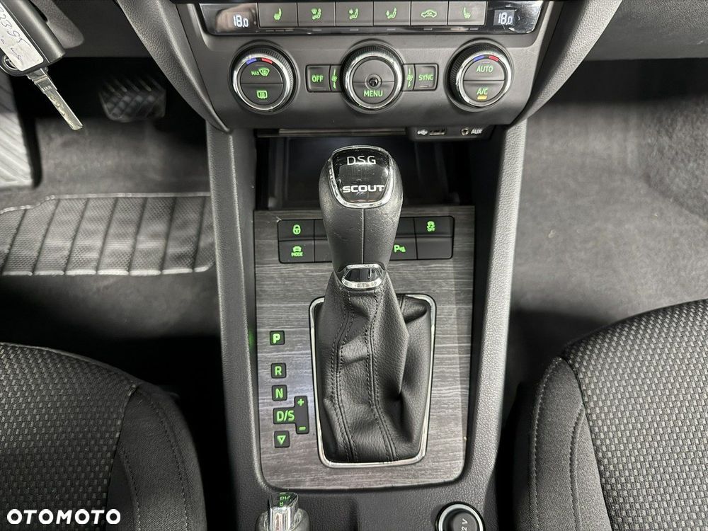 Skoda Octavia - 24