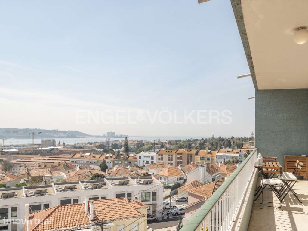 T2 com vista sobre o rio em Belém - Grande imagem: 2/28