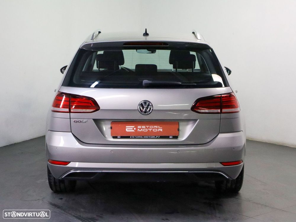 VW Golf Variant 1.6 TDi Confortline DSG - 4