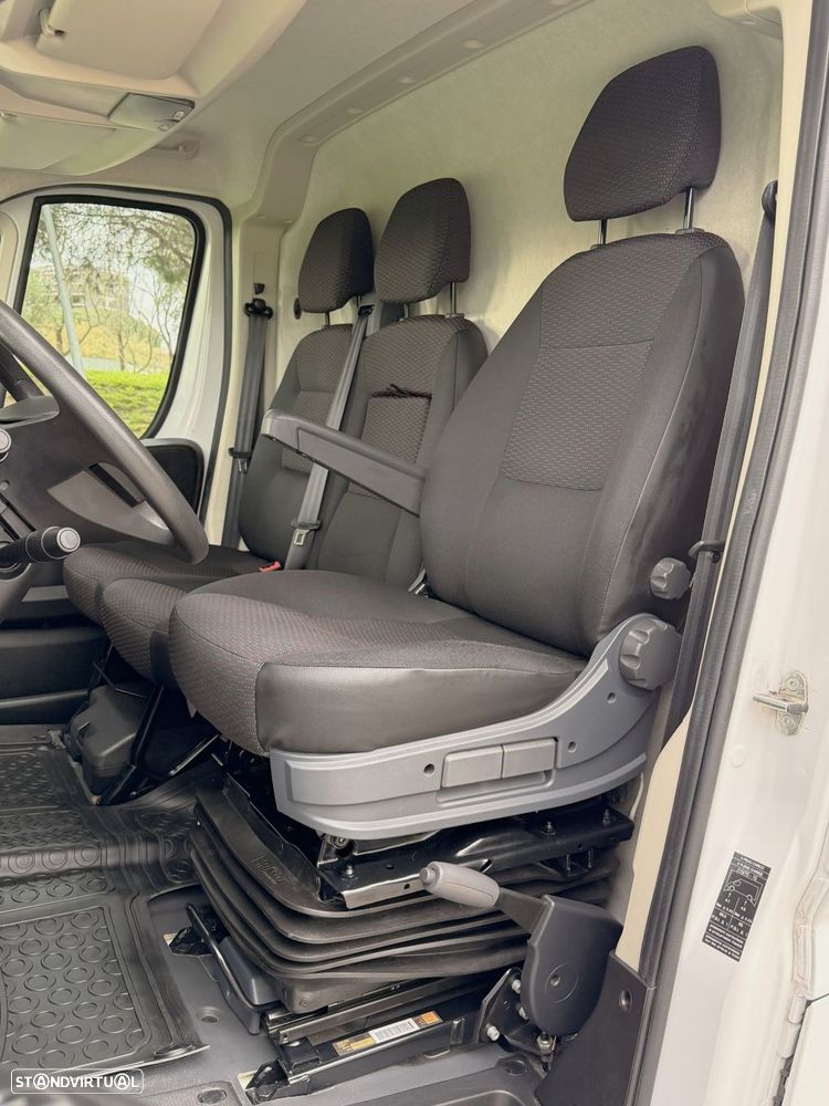 Citroën Jumper 2.2 BlueHDi 33 L2H2 - 18