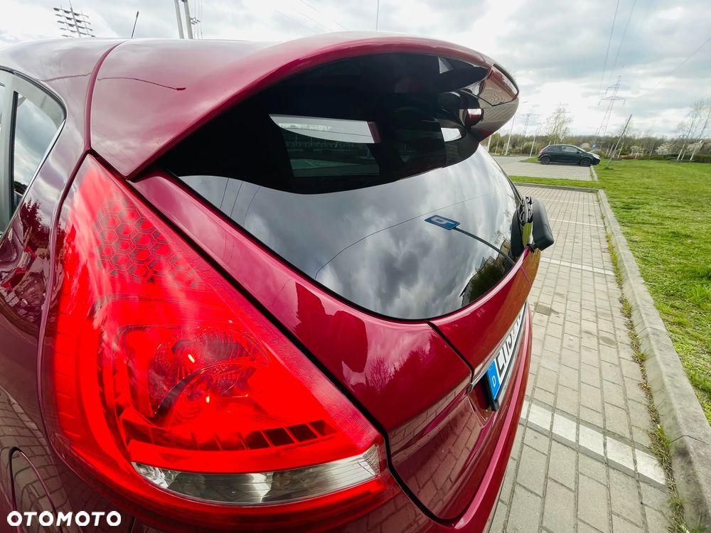 Ford Fiesta 1.6 Ti-VCT Titanium - 9