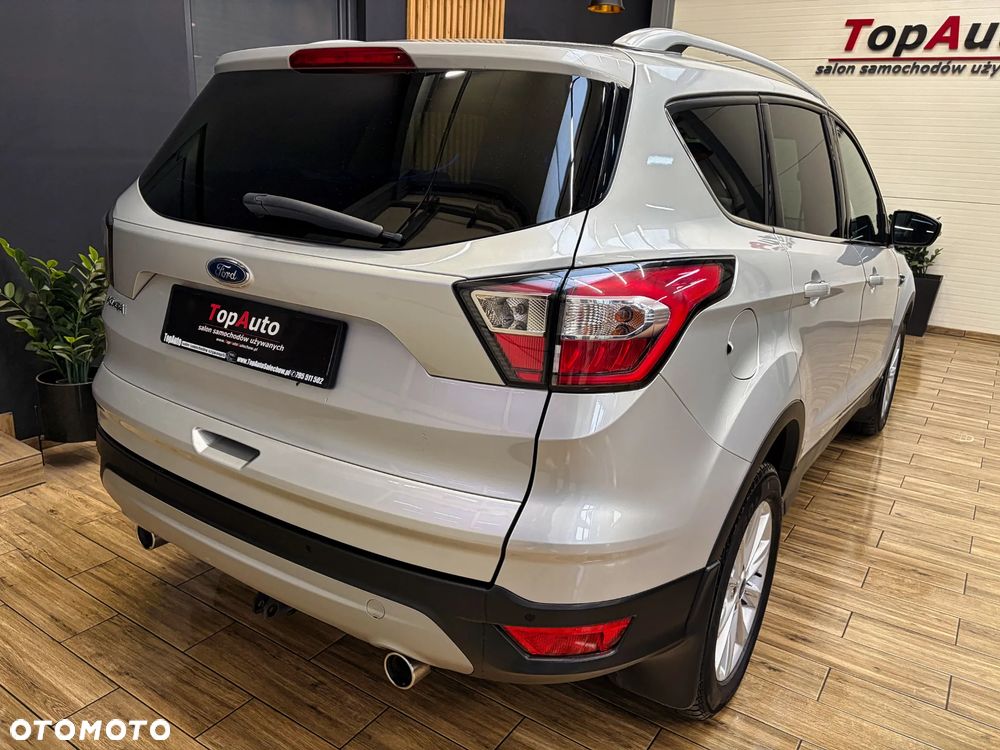 Ford Kuga 1.5 TDCi FWD Titanium - 9