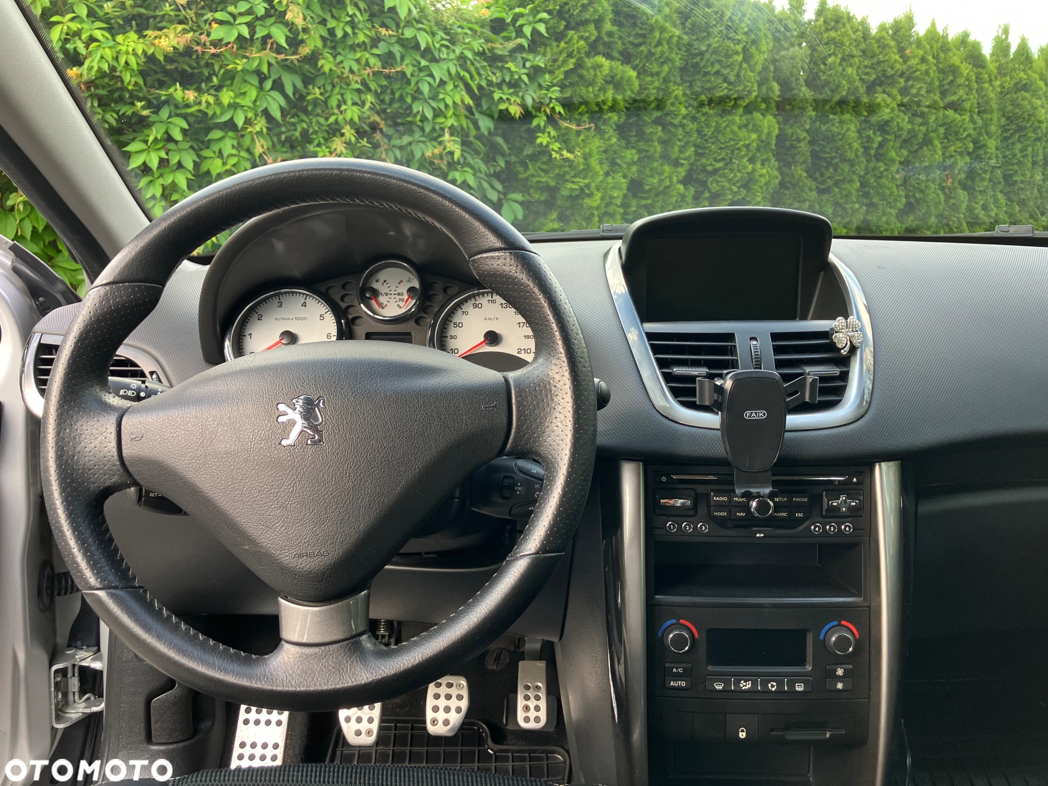 Peugeot 207 1.6 VTi Premium - 8