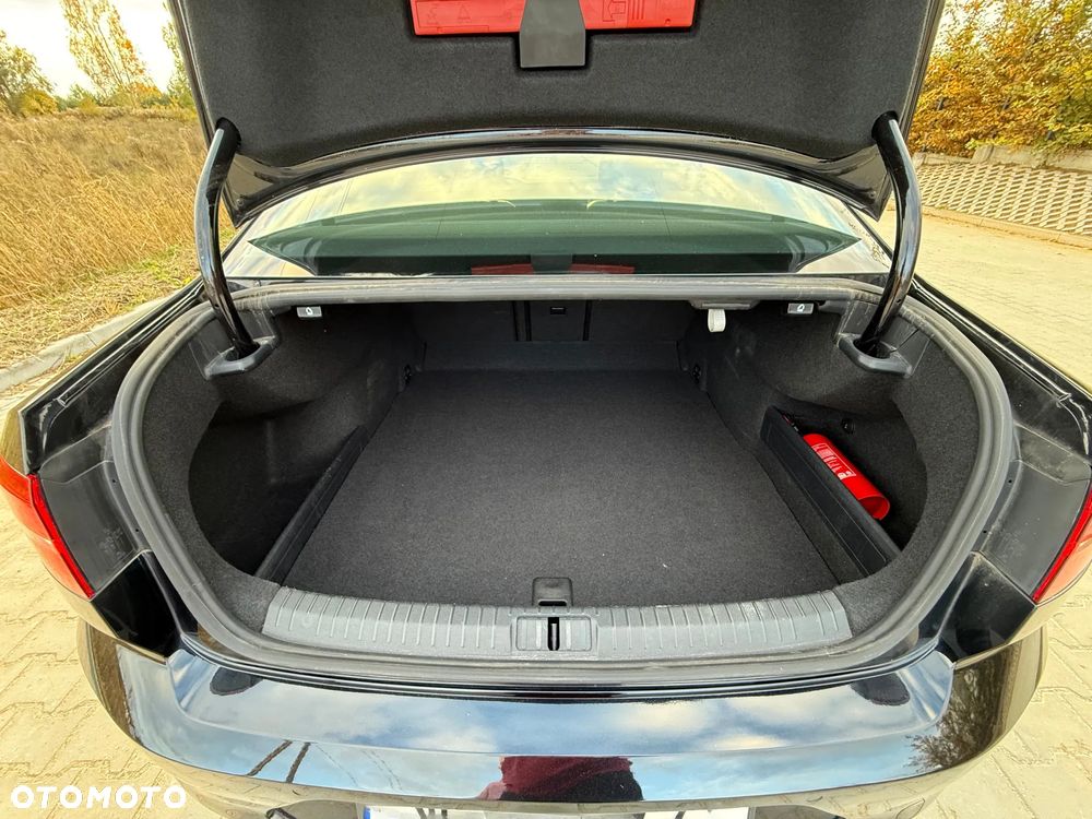 Volkswagen Passat 1.8 TSI BMT Highline DSG - 8