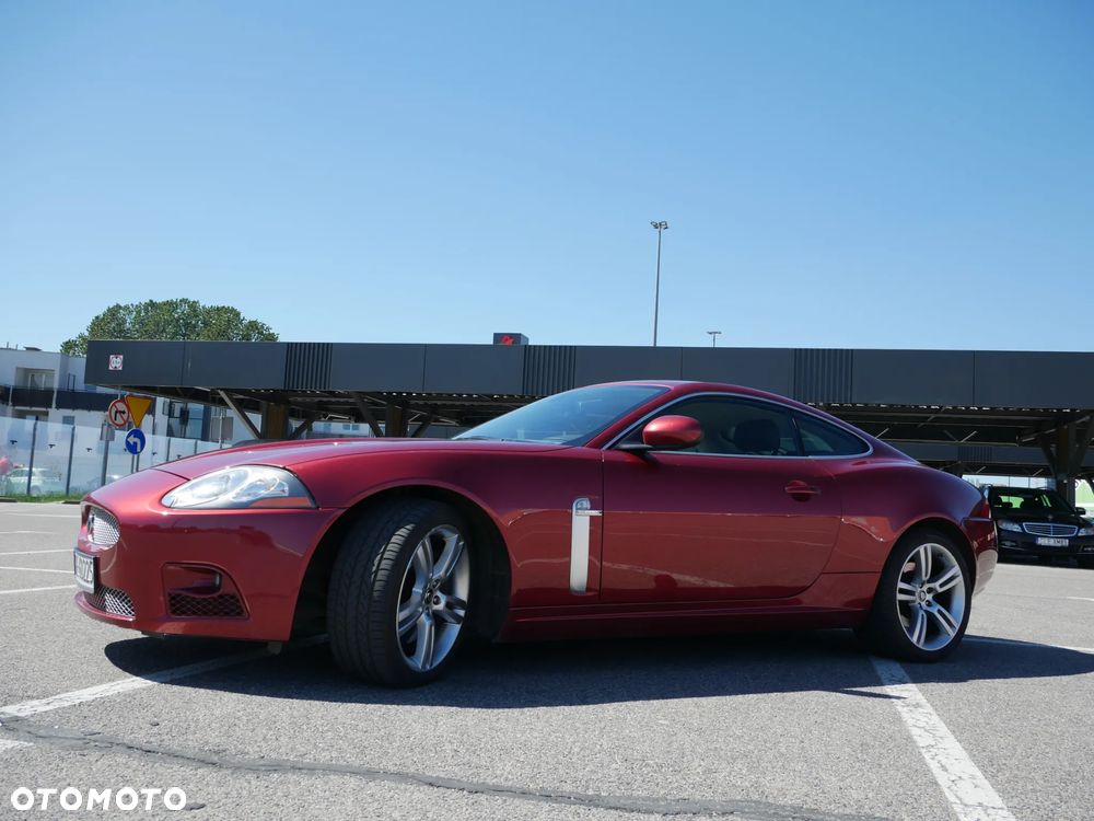 Jaguar XK XKR - 10