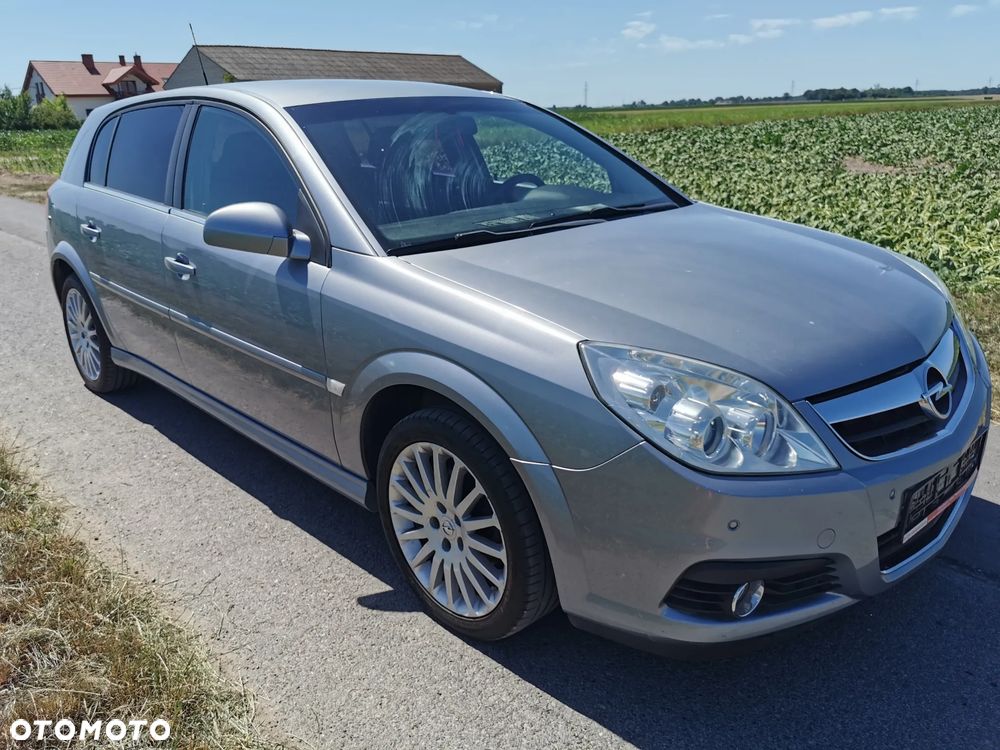 Opel Signum 1.8 Cosmo Plus - 1