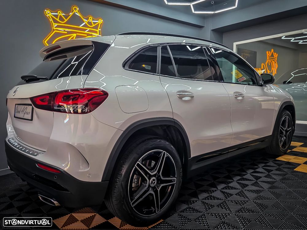 Mercedes-Benz GLA 250 e 8G-DCT AMG Line - 17