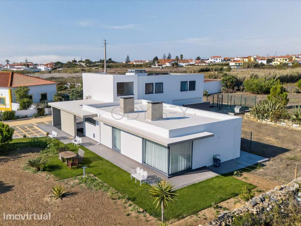 Moradia T4 moderna de estilo industrial para venda em Assafora, Sintra - Grande imagem: 4/60