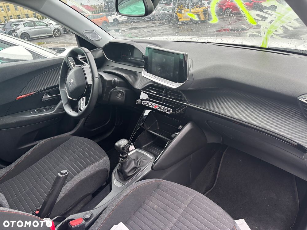 Peugeot 2008 1.2 PureTech Allure Pack S&S - 3