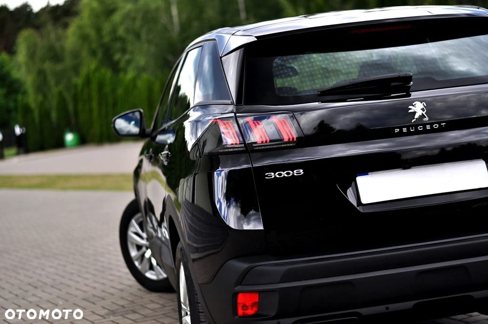 Peugeot 3008 1.2 PureTech Allure S&S - 10