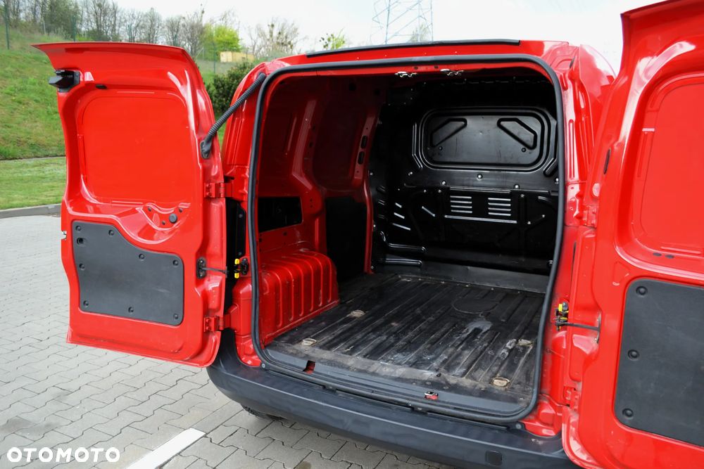 Fiat Fiorino Kombi 1.4 8V SX - 30