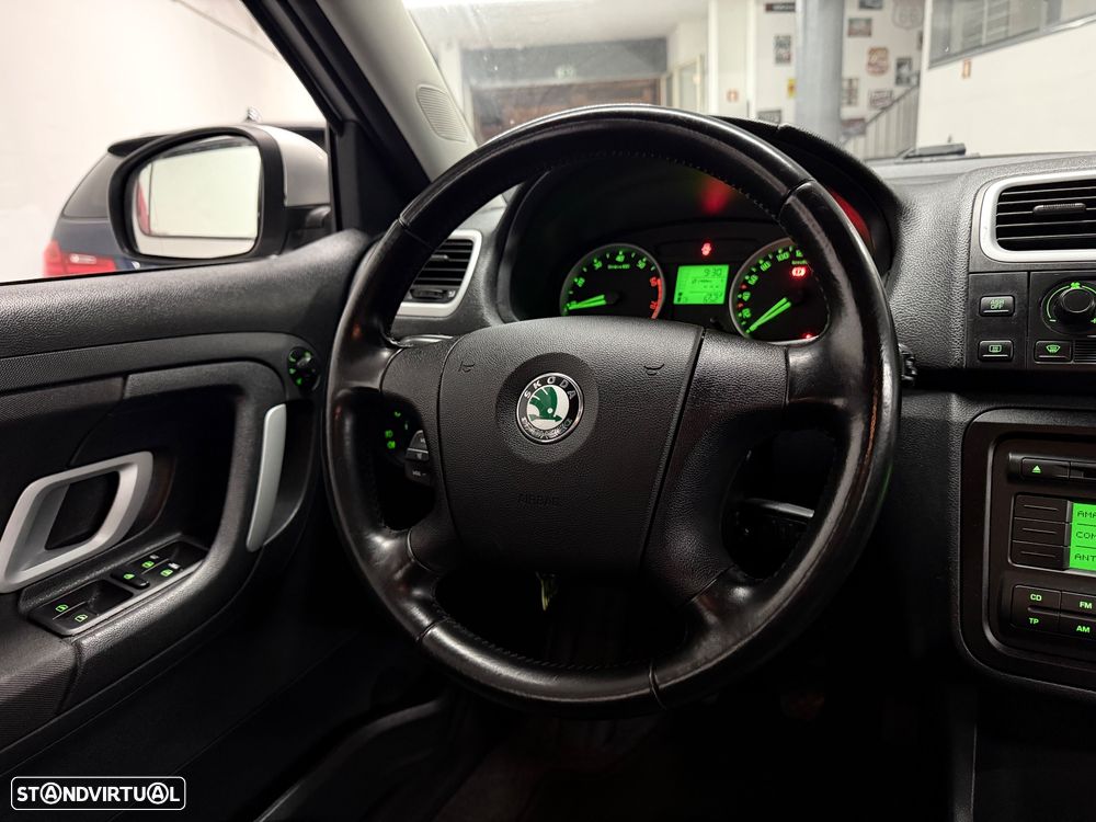 Skoda Fabia 1.2 HTP Sport - 18