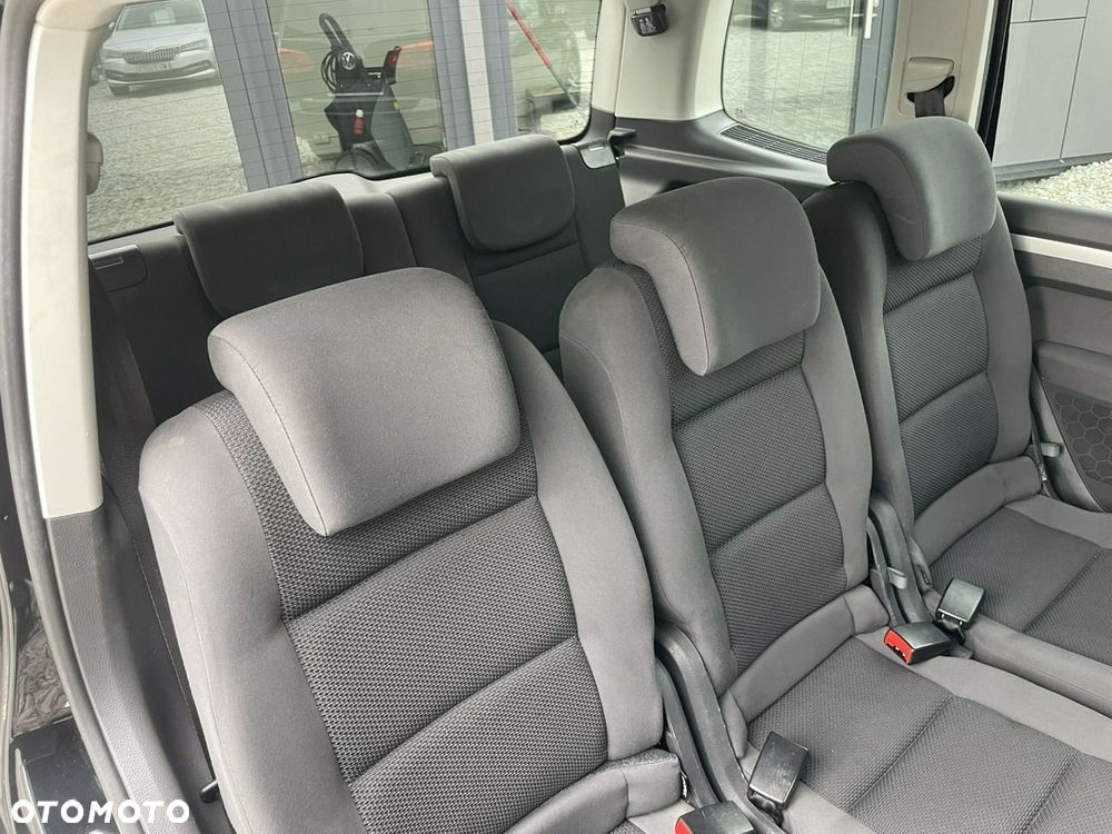Volkswagen Touran 1.6 TDI DPF Comfortline - 18