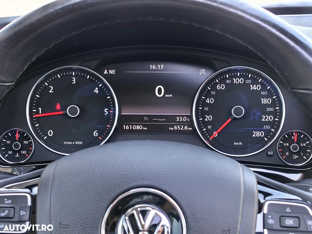 Volkswagen Touareg V6 TDI BMT Supreme Plus - 30