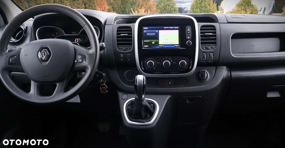 Renault Trafic - 14