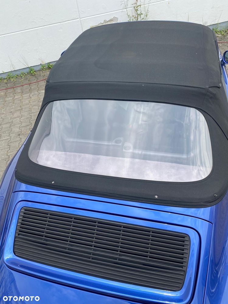 Porsche 911 - 9