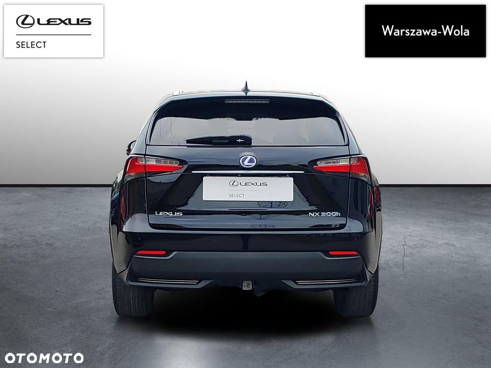 Lexus NX 300h Prestige AWD - 6