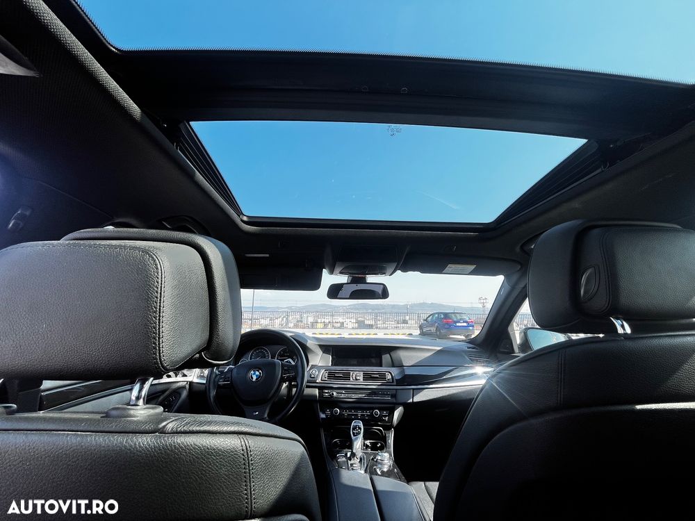 BMW Seria 5 520d Sport-Aut. - 25
