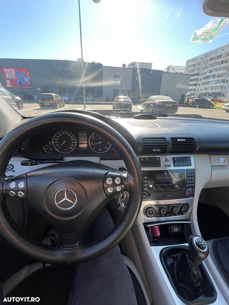 Mercedes-Benz C 180 Kompressor - 8