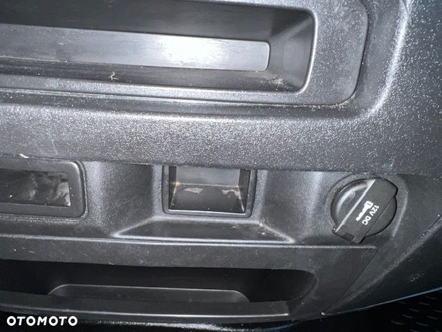 Iveco Daily 35S14 L3H2 2,3 140 KM klima tempomat - 21