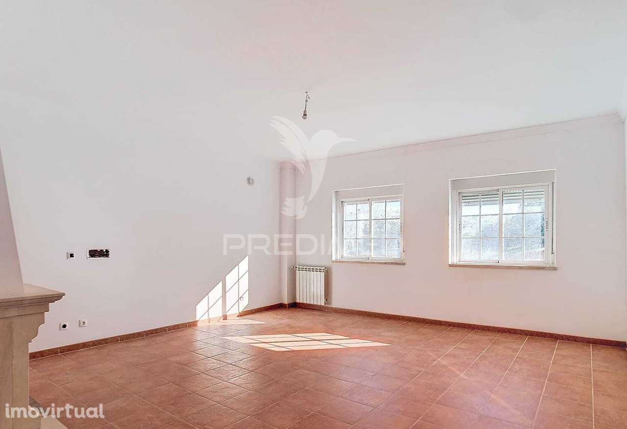 T2 COM TERRAÇO E GARAGEM QUINTA DO PARAÍSO ELVAS - Grande imagem: 5/30