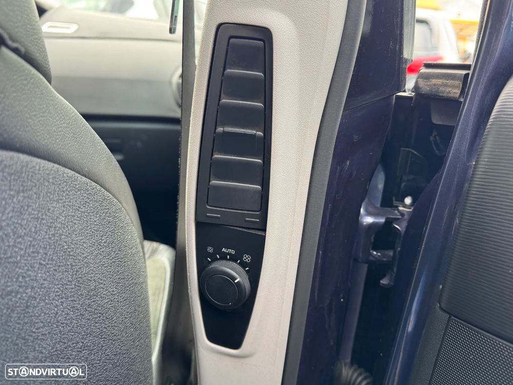 Citroën C4 Grand Picasso 1.6 HDi Exclusive - 17