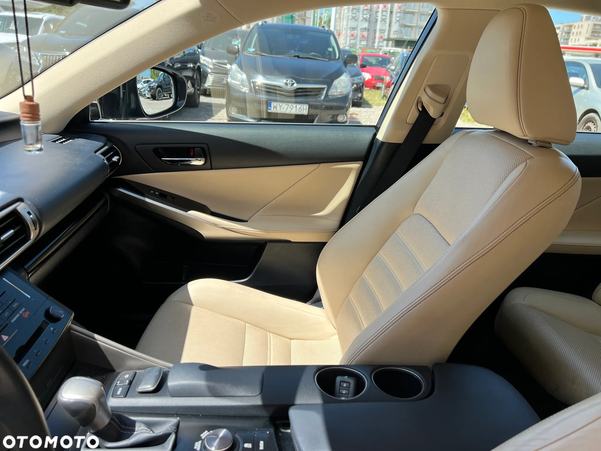 Lexus IS 250 Comfort - 17