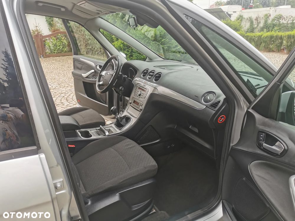 Ford Galaxy 2.0 TDCi Ambiente - 7