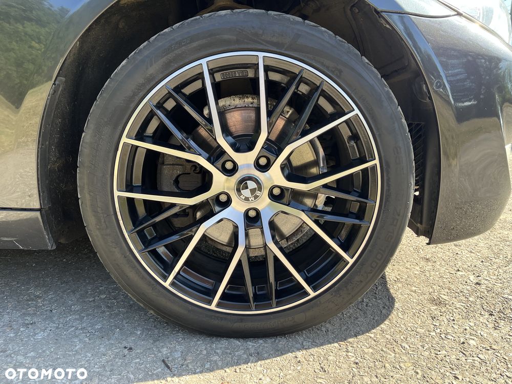 BMW Seria 5 523i - 7