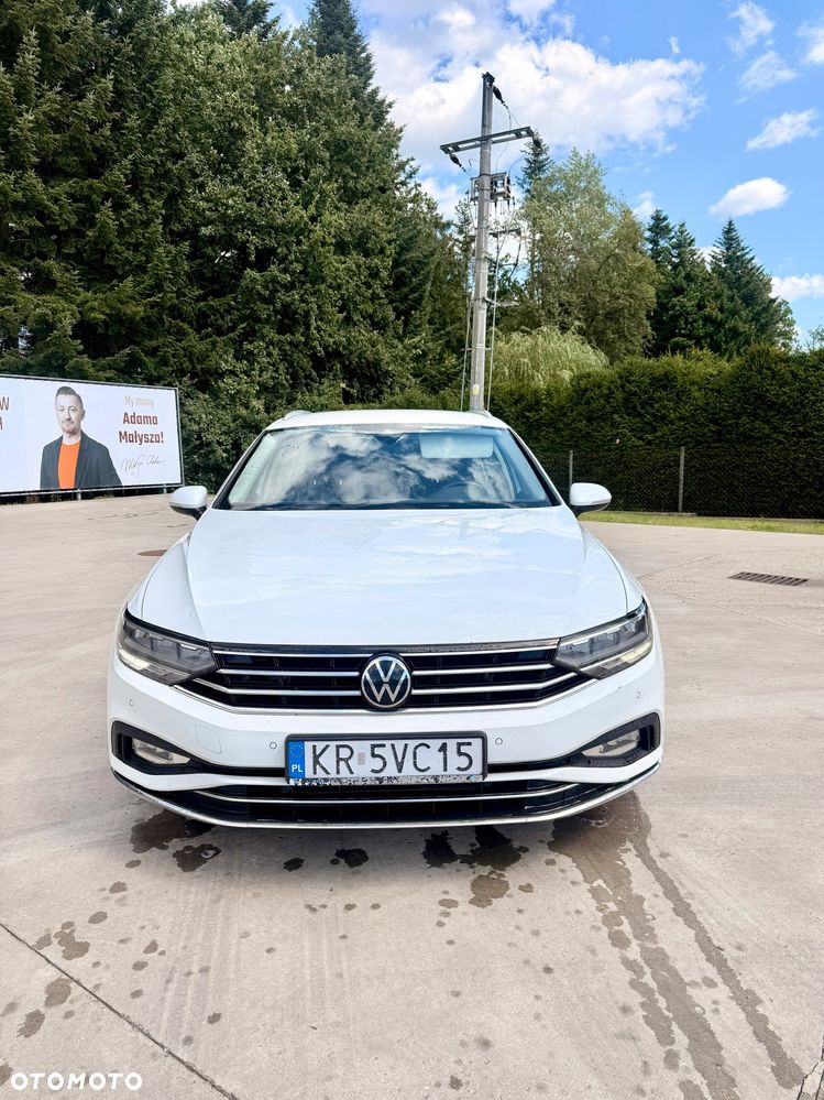 Volkswagen Passat 2.0 TDI EVO Elegance DSG - 2