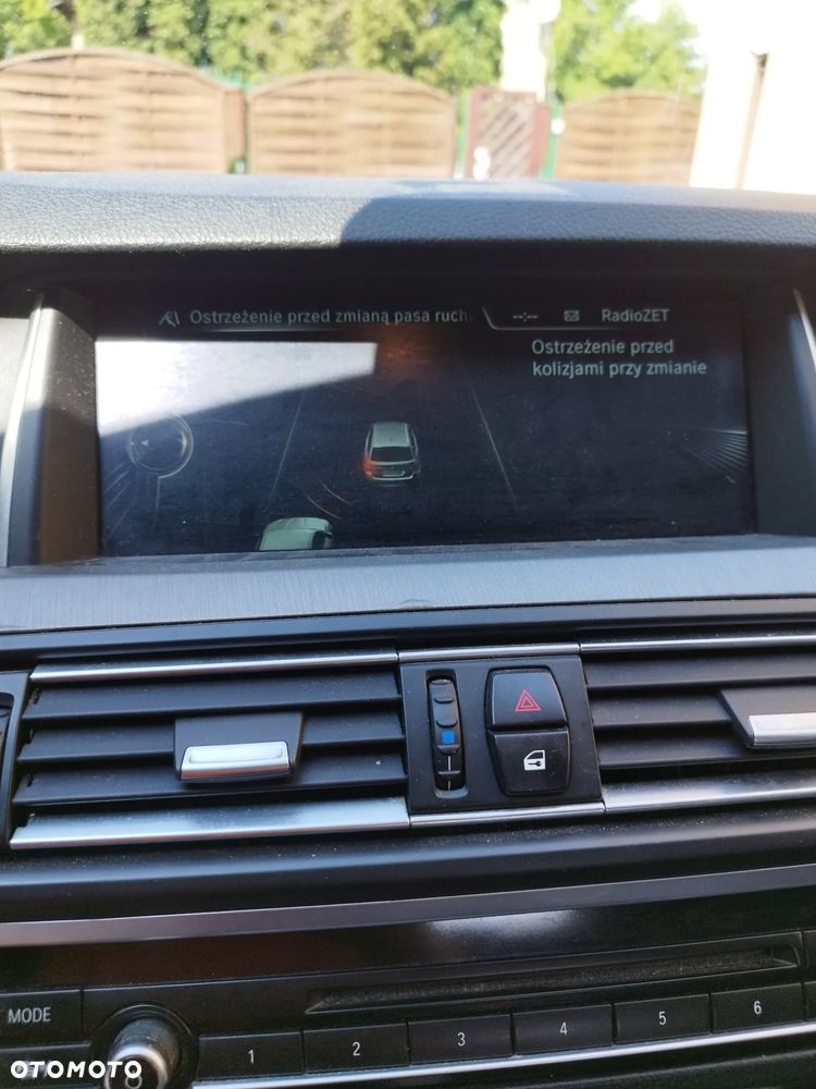BMW Seria 5 520d - 14