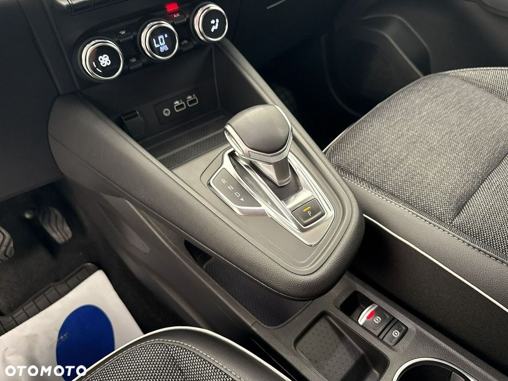 Renault Captur - 17