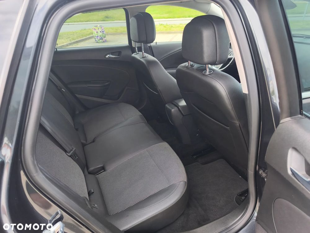 Opel Astra 1.4 Turbo Cosmo - 15