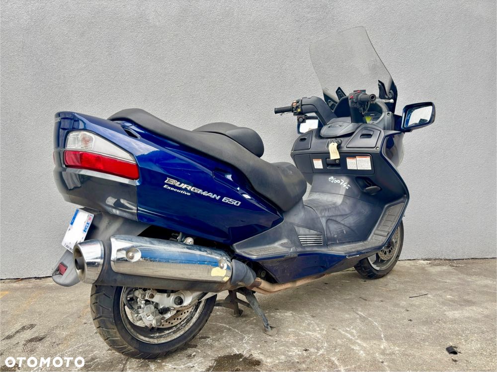 Suzuki Burgman - 6