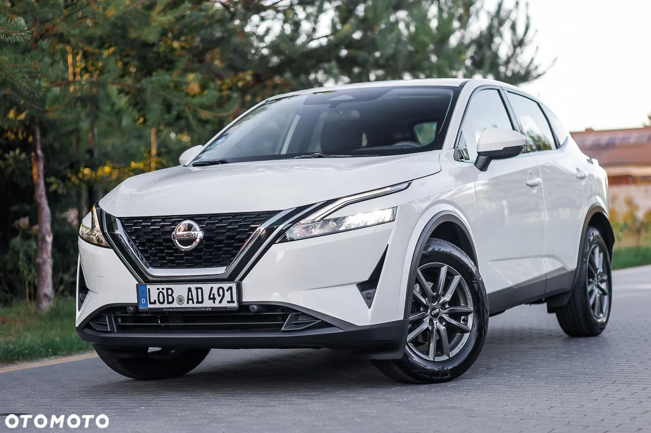 Nissan Qashqai - 1