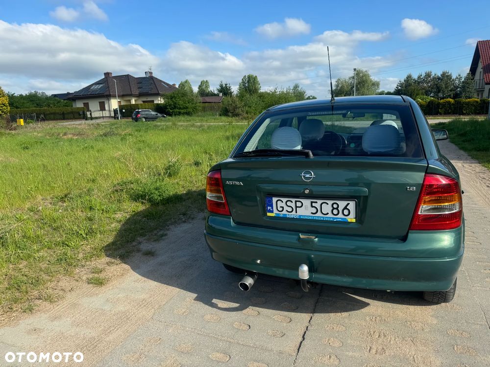 Opel Astra - 6