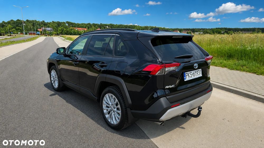 Toyota RAV4 - 4