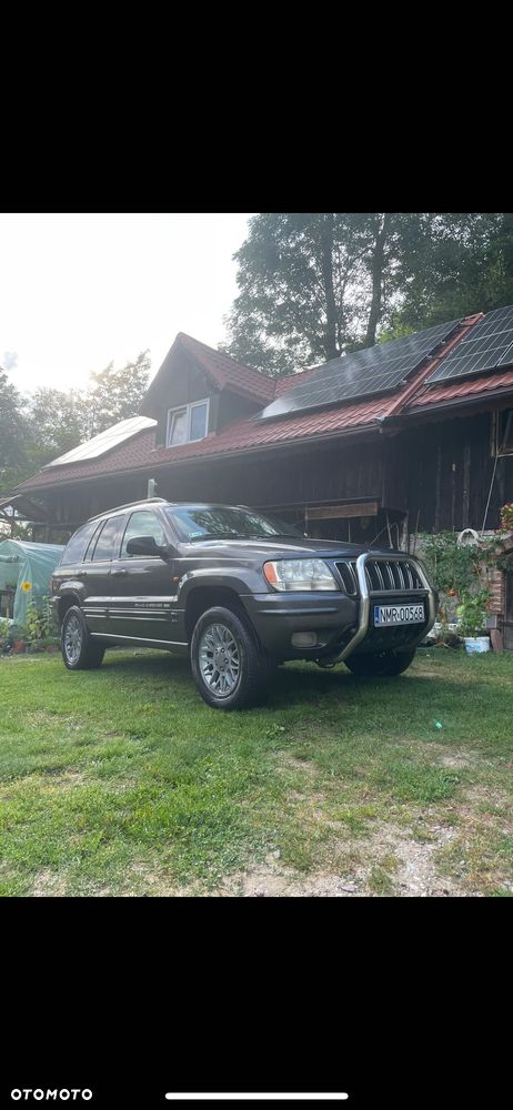 Jeep Grand Cherokee - 1