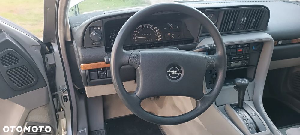 Opel Senator - 27