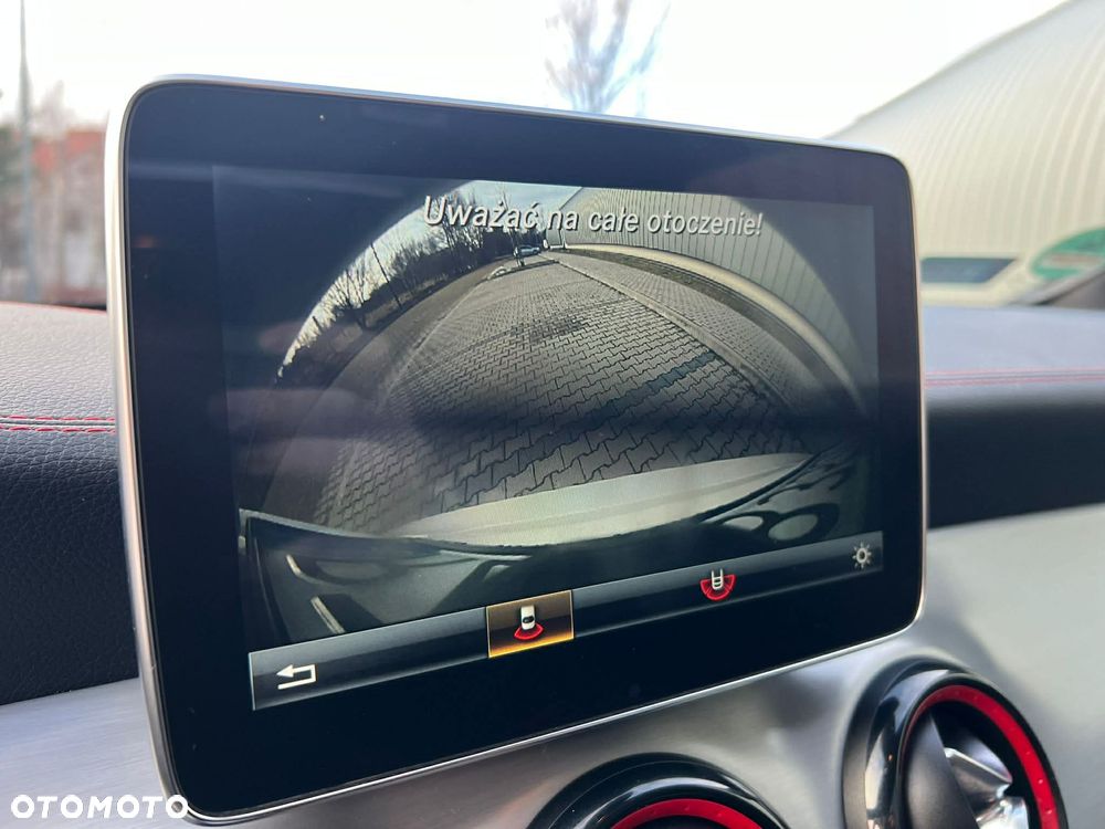 Mercedes-Benz CLA AMG 45 4-Matic - 27