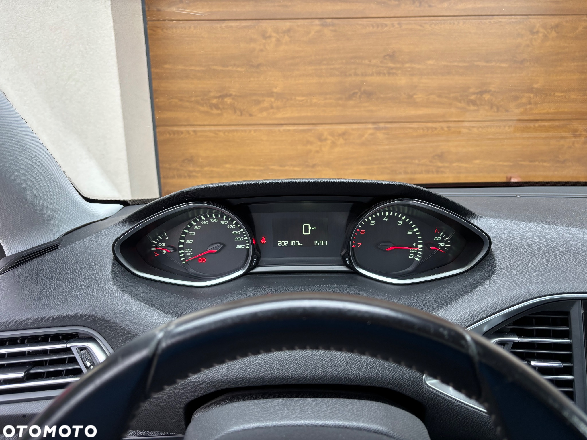 Peugeot 308 1.6 THP Active - 19