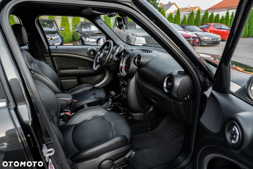 MINI Countryman - 24
