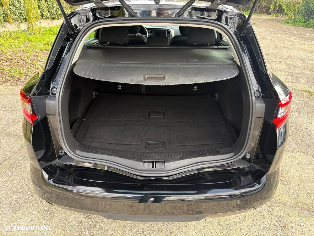 Renault Mégane Sport Tourer ENERGY dCi 110 BUSINESS - 38