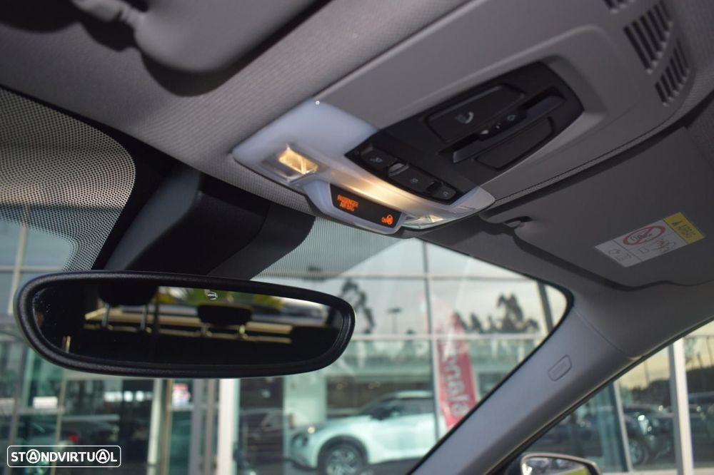 BMW X1 18 d sDrive Auto - 22